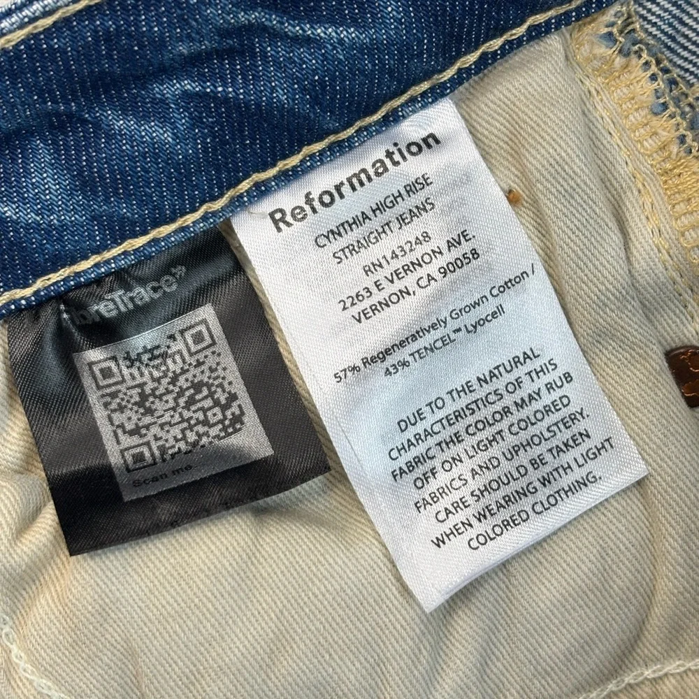 Reformation Cynthia High Rise Straight Jeans Womens Sz 26 Button Fly Blue Denim - Picture 4 of 15